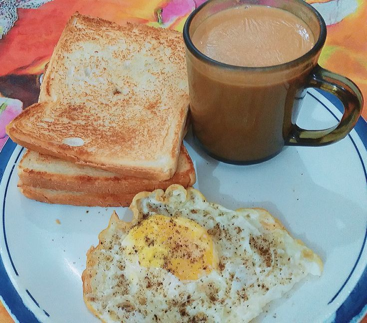 Bread with Egg & Tea. image